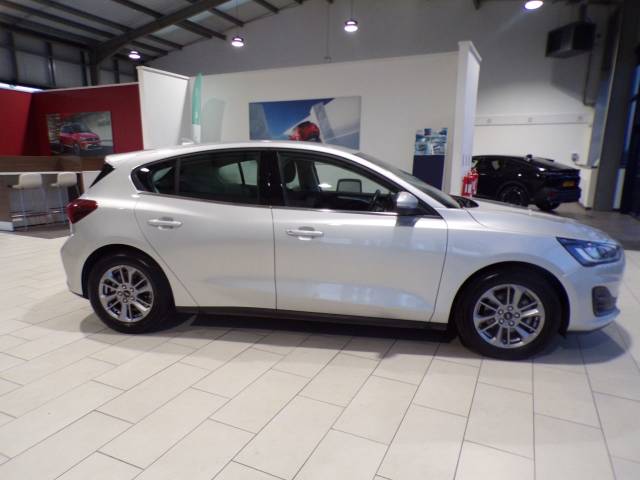 2023 Ford Focus 1.0 EcoBoost Hybrid mHEV 155 Titanium 5dr