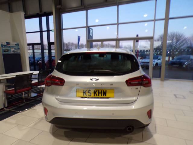 2023 Ford Focus 1.0 EcoBoost Hybrid mHEV 155 Titanium 5dr