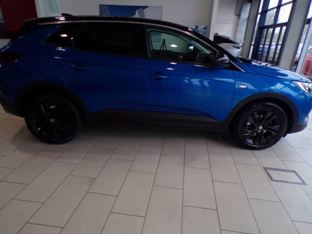 2021 Vauxhall Grandland X 1.2 Turbo SRi Nav 5dr