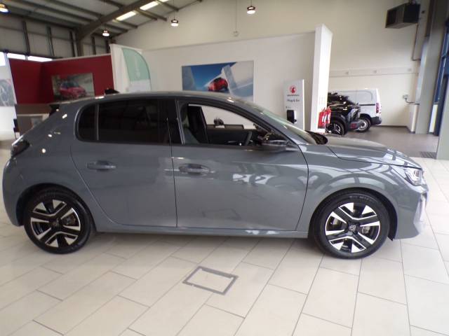 2024 Peugeot 208 1.2 PureTech 100 Allure 5dr