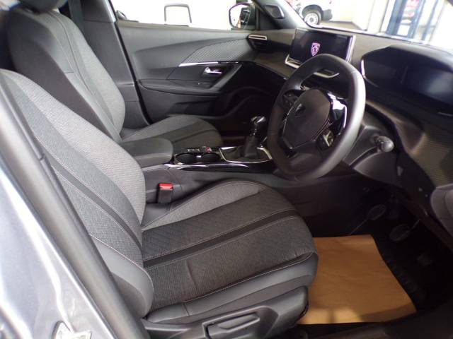 2024 Peugeot 2008 1.2 PureTech 130 Allure 5dr