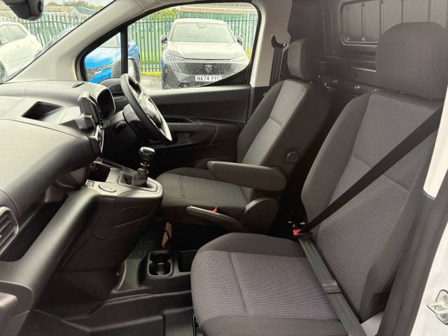 2024 Vauxhall Combo Cargo 1.5 Turbo D 100ps Prime H1 Van