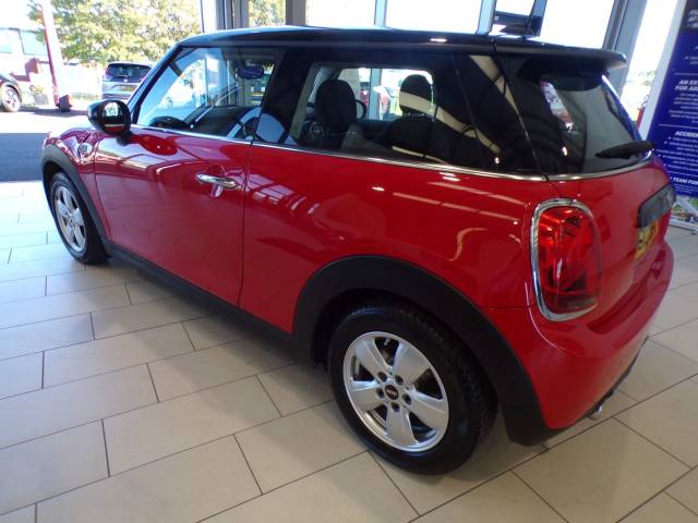 2019 Mini Hatchback 1.5 Cooper Classic II 3dr
