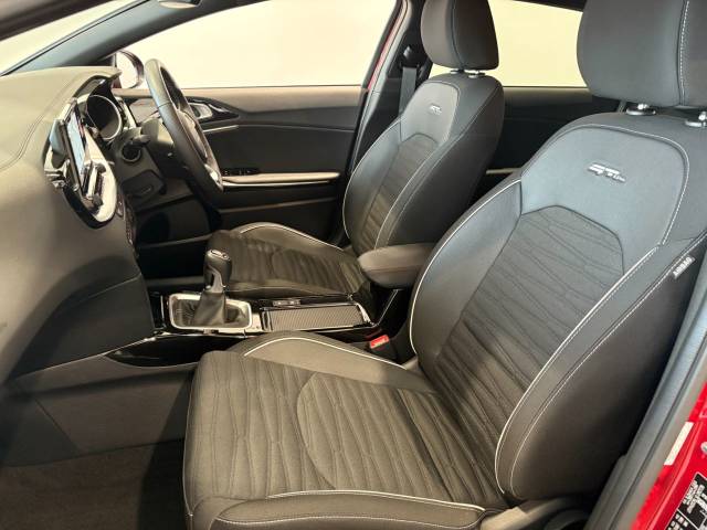 2025 Kia Pro Ceed 1.5T GDi ISG 138 GT-Line 5dr