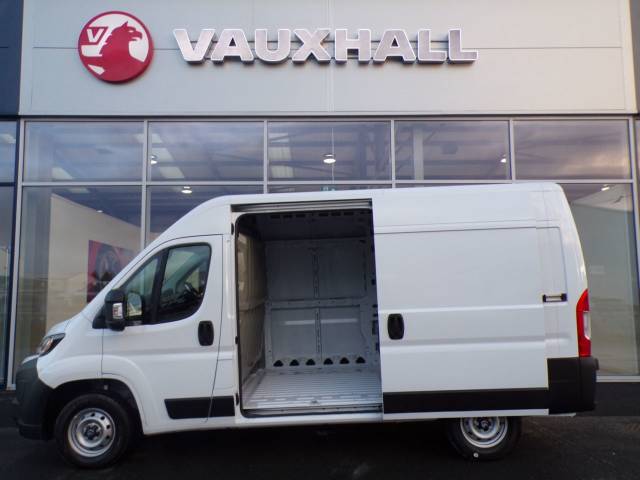 2025 Vauxhall Movano 2.2 Turbo D 140 H2 Van Prime