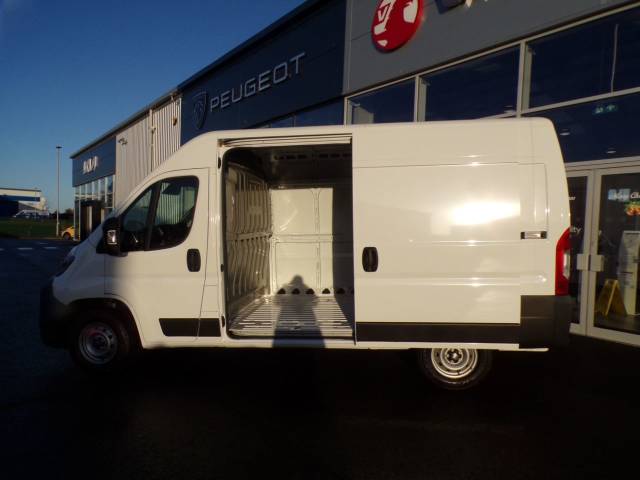 2025 Vauxhall Movano 2.2 Turbo D 140 H2 Van Prime