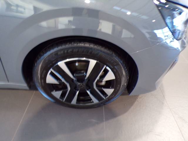 2024 Peugeot 208 1.2 PureTech 100 Allure 5dr