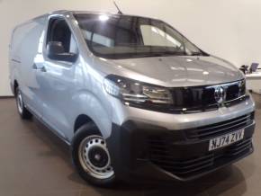 VAUXHALL VIVARO at Allingtons Motor Group Ashington
