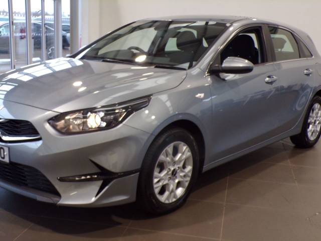 2025 Kia Ceed 1.5T GDi ISG 138 2 5dr