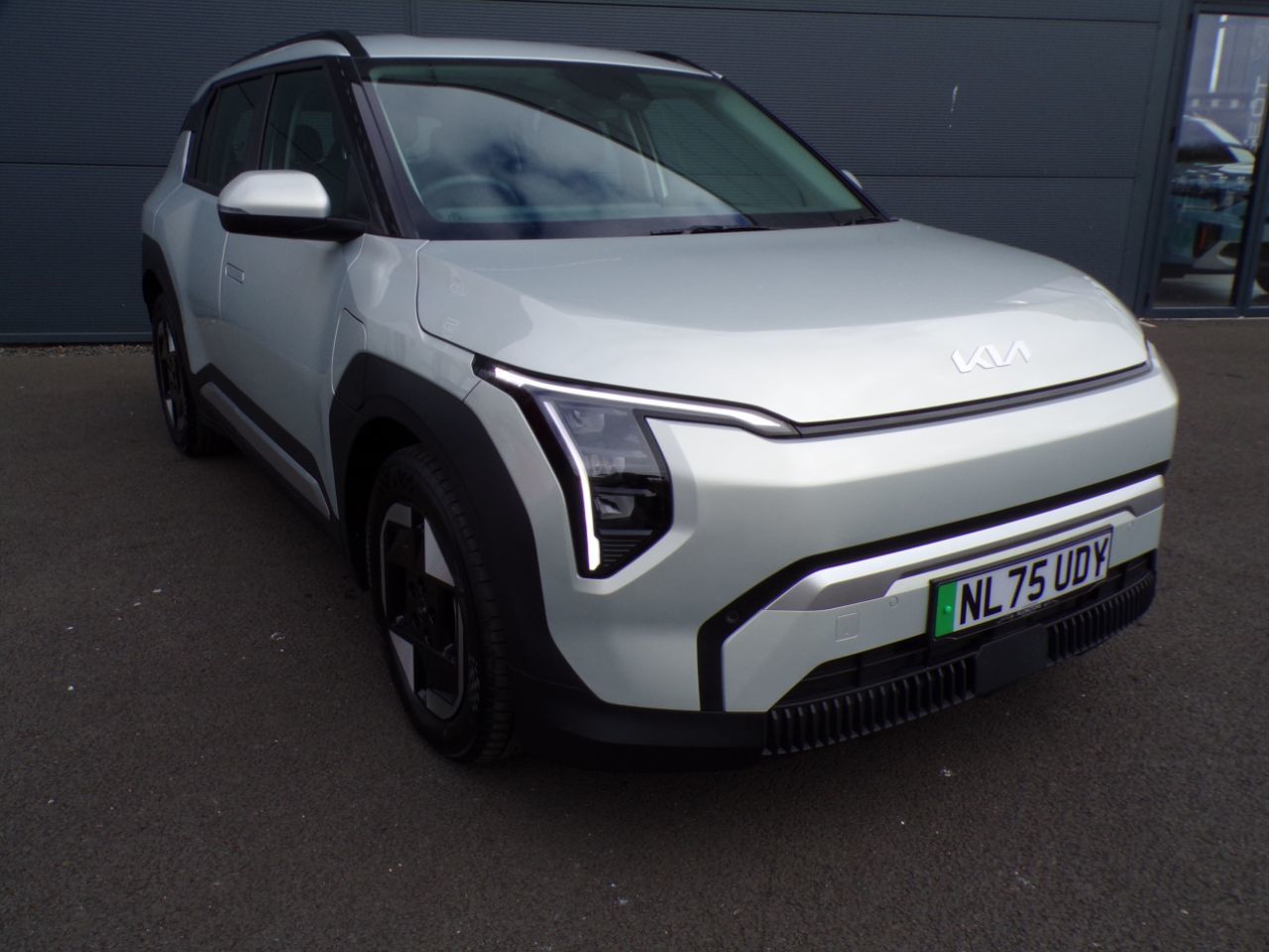 2025 Kia Ev3