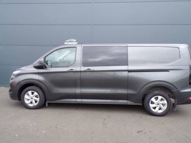2025 Ford Transit Custom 2.0 EcoBlue 150ps H1 Double Cab Van Limited