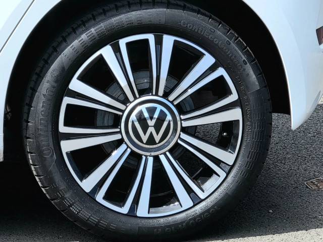 2021 Volkswagen Up 1.0 65PS Black Edition 5dr