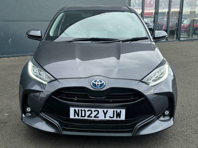 2022 Toyota Yaris 1.5 design hev cvt