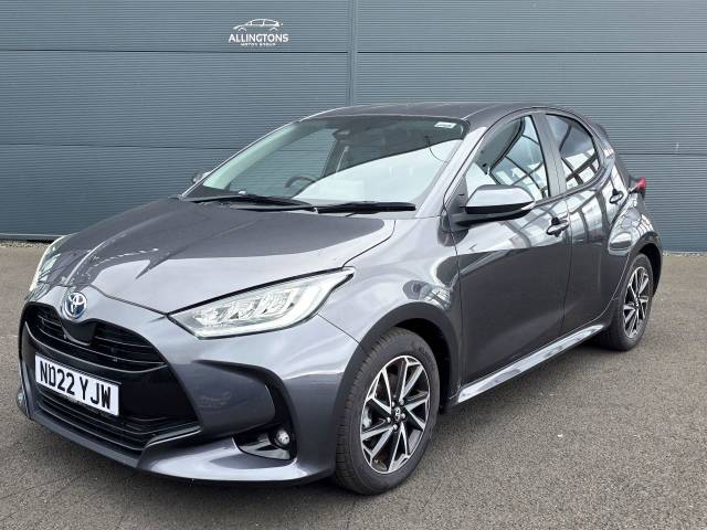 2022 Toyota Yaris 1.5 design hev cvt